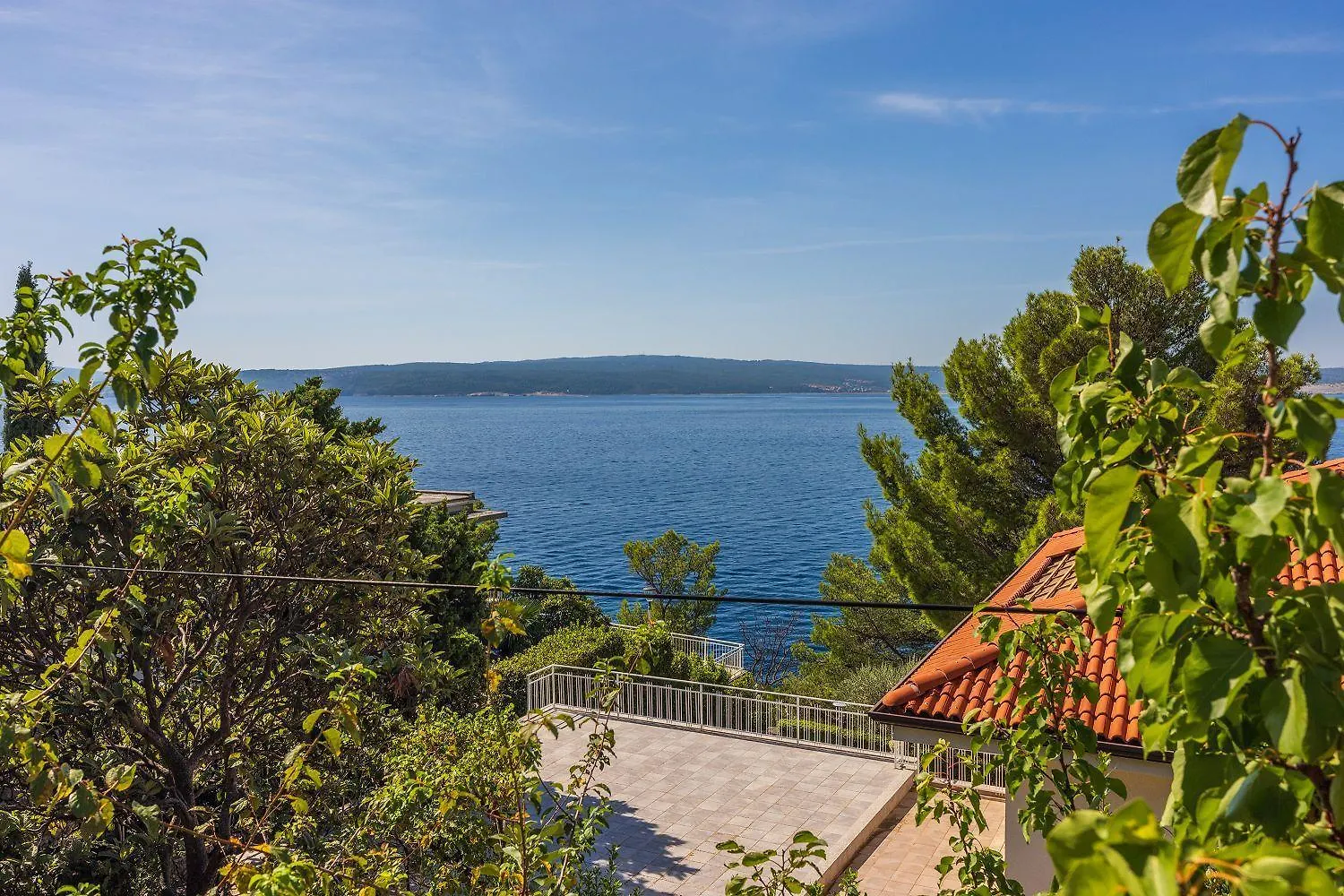 Hundefreundliches Apartment Nur 150 Meter Zum Strand Mit Meerblick, Bbq, Wifi Dramalj
