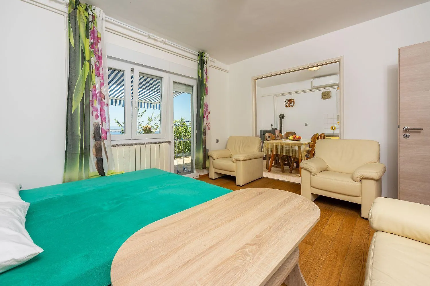 Hundefreundliches Apartment Nur 150 Meter Zum Strand Mit Meerblick, Bbq, Wifi Dramalj